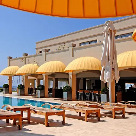 Otel Yacht Club