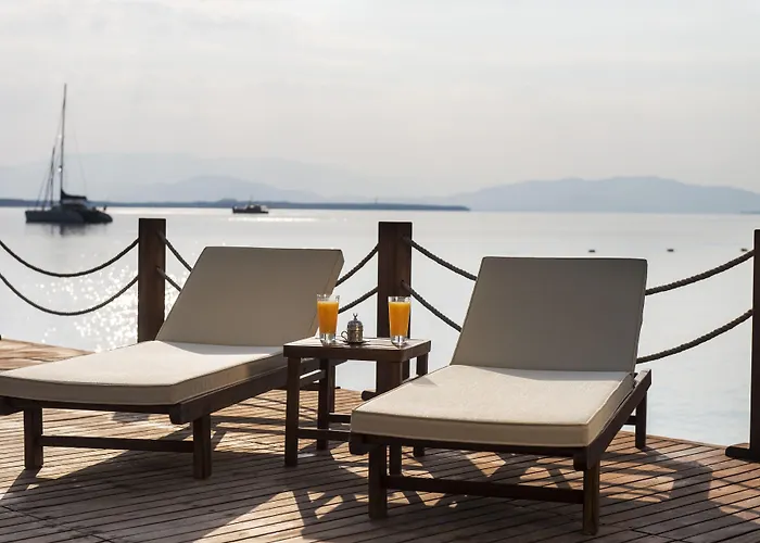 Yacht Club 5* 迪迪姆