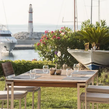 Yacht Club Hotel Didim
