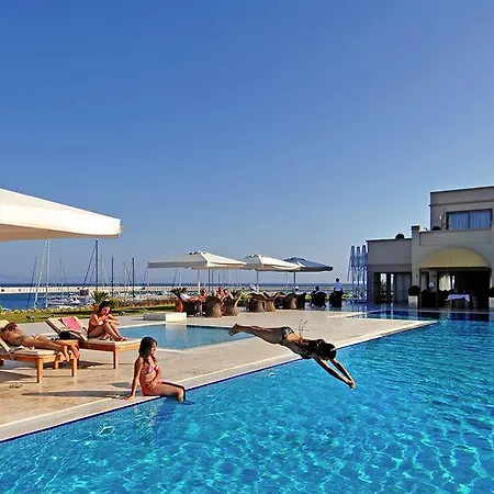Yacht Club 5* Didim